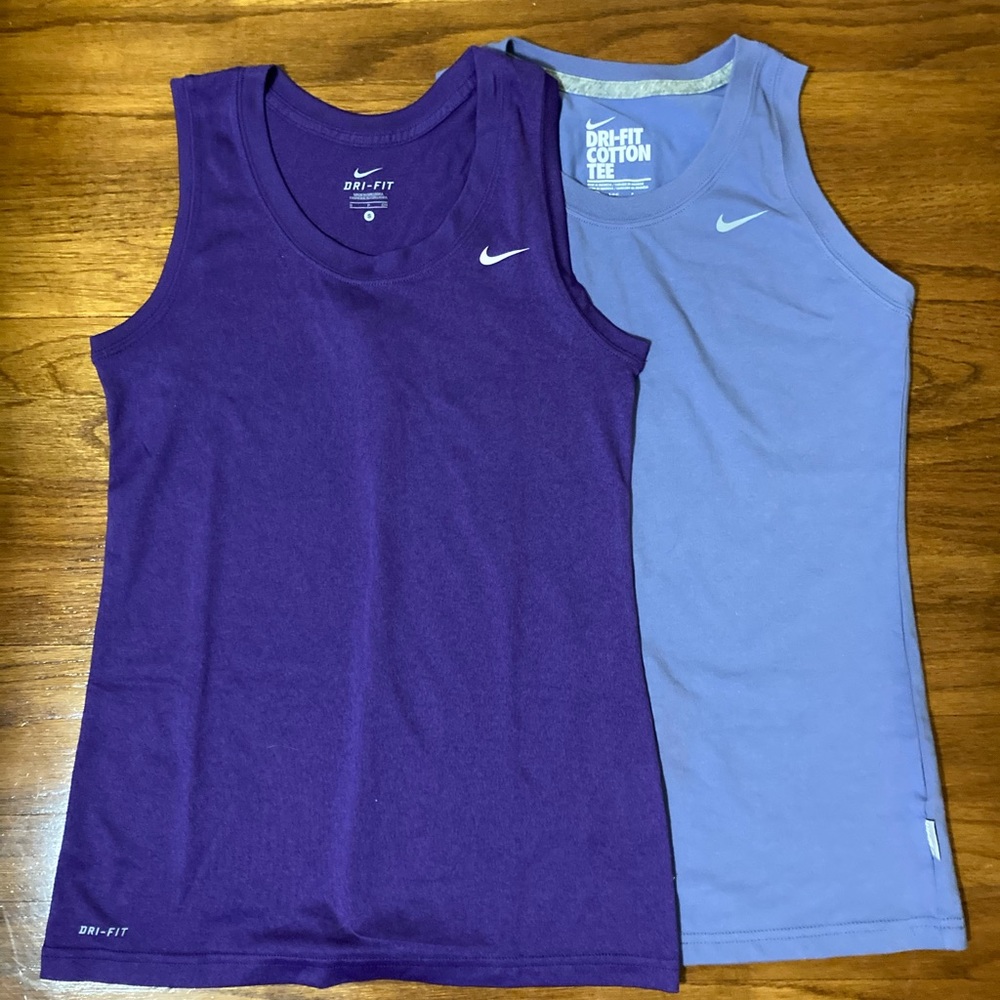 Lot of 2 Women’s Nike Dri-FIT Tank Tops